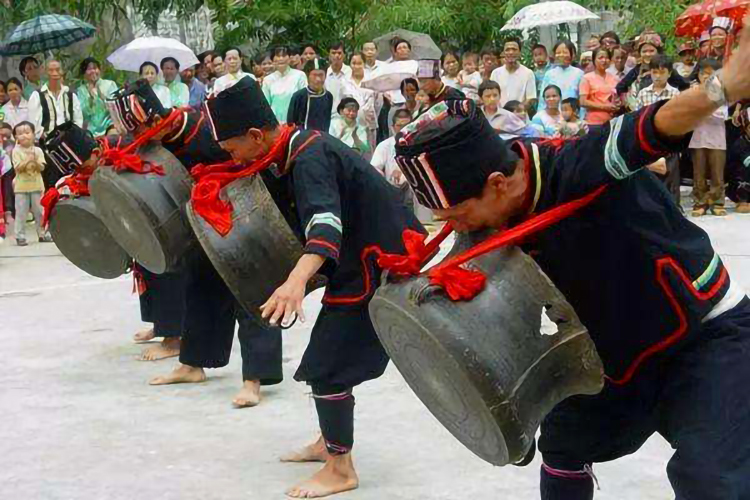 非物质文化遗产广西东兰县铜鼓舞——铜鼓熔炼炉